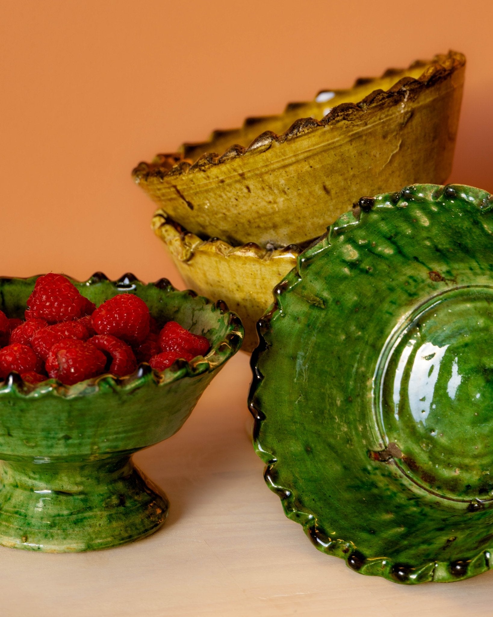 Passoire en grès émaillée / Coupe à fruits - Poterie artisanale - Label Passoire en grès émaillée / Coupe à fruits - Poterie artisanale - Label